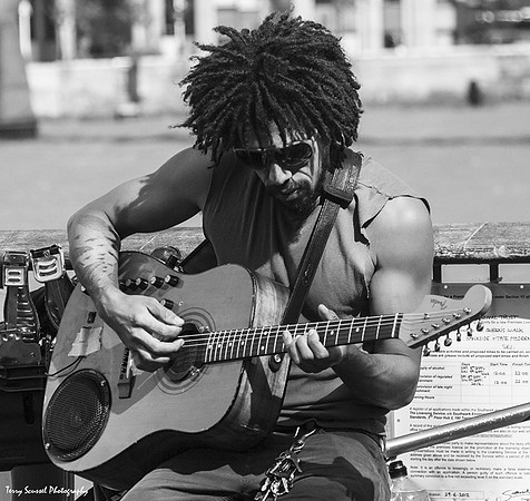 Guitarist, London B&W
