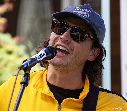SR Porch Fest 2024 Le Minivans 10 (Terry Scussel)