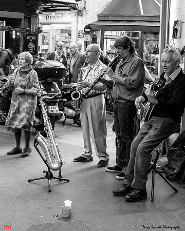 Dancing to the Beat 2011, Paris