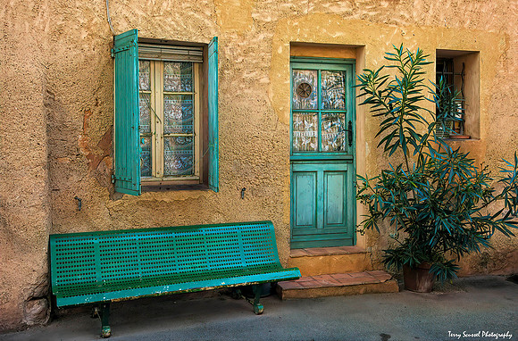 Roussillon Home 1