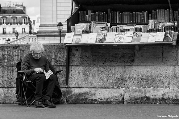 Paris Reader 1