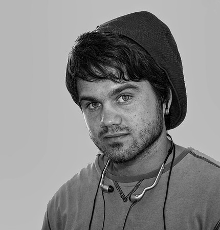 Conjunto Artistico Korimacao - Artist B&W