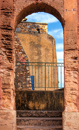 Roussillon Archway 1