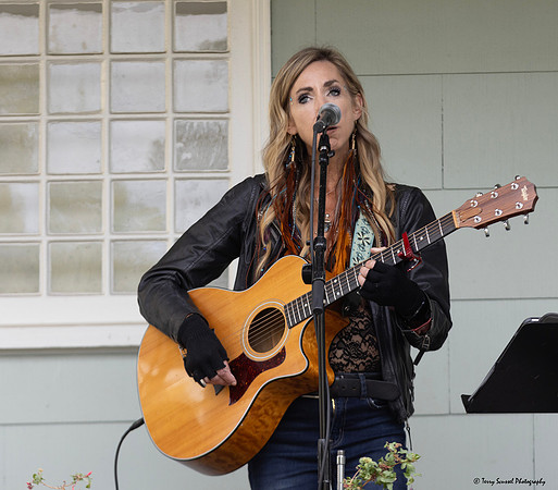 SR Porch Fest 2024 Rodenburg 4 (Terry Scussel)