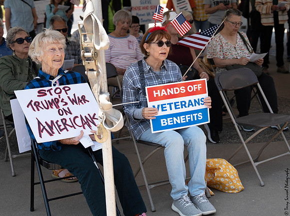 Defending Vets of D-Day 18 (Terry Scussel)
