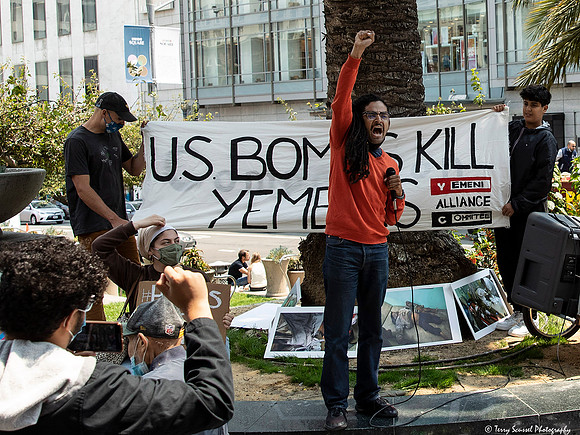SF_Yemen_Vigil 15 (Terry Scussel)