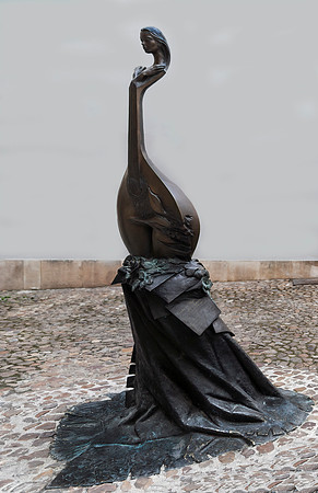 Bronze Fado Guitar2, Coimbra
