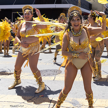 SF Carnaval Parade 95 (Terry Scussel)