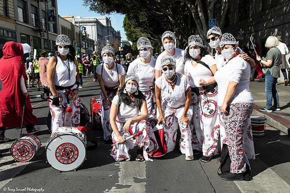 Women's March SF 2Oct 6 (Terry Scussel)