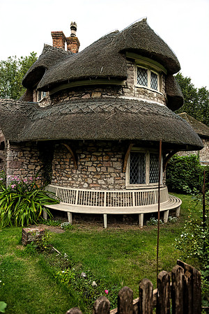 Blaise Hamlet, Bristol UK