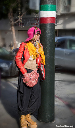 Waiting for a friend in North Beach, SF