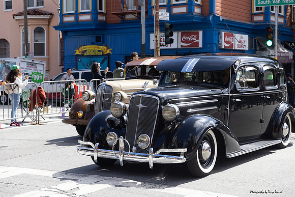 SF Carnaval Lowriders 2 (Terry Scussel)