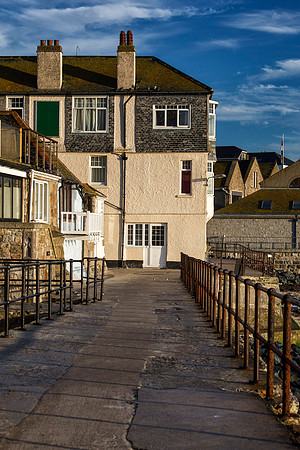 St Ives Building 1
