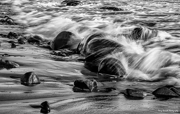 Slow Shutter - Bowling Ball Beach 3 B&W
