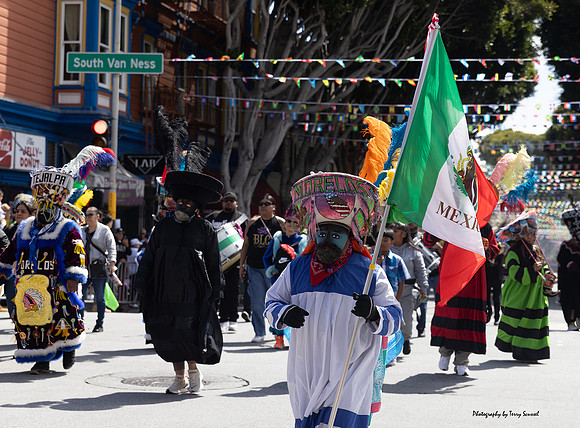 SF Carnaval Parade 8 (Terry Scussel)