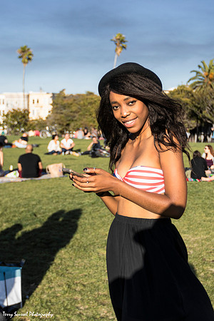 Waitng fo rme to take Tumi's picture, Dolores Park SF