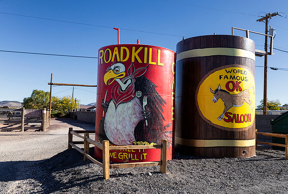 Roadkill Grill, Segliman CA