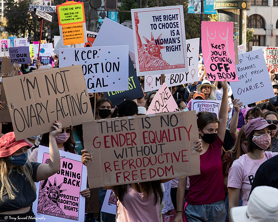 Women's March SF 2Oct 22 (Terry Scussel)