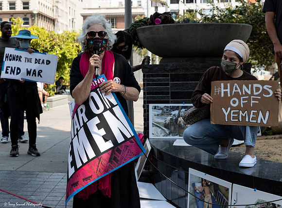 SF_Yemen_Vigil 19 (Terry Scussel)