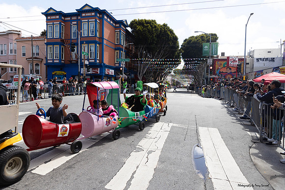 SF Carnaval Parade 3 (Terry Scussel)