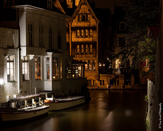 Relais Bourgondisch Cruyce on the Rozenhoedkaai Canal, Brugge copy