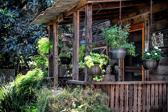Locke cabin