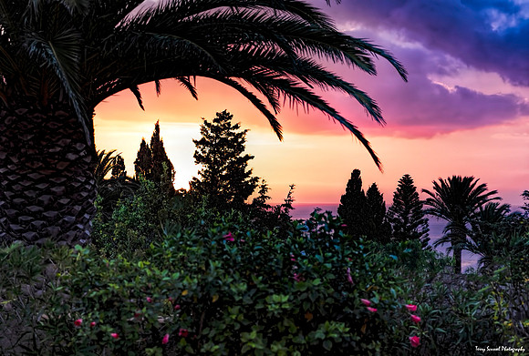 Sunrise at Romantik Villa, Salema PT