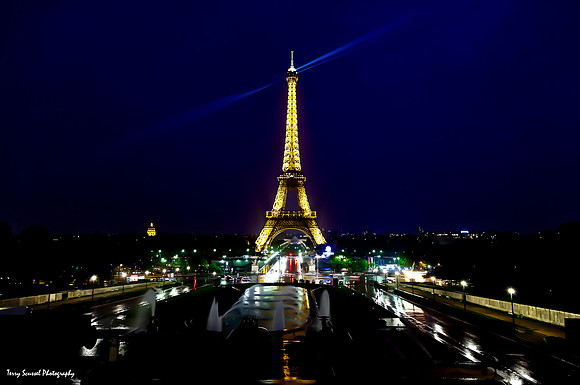 Eiffel Tower Beacons-2