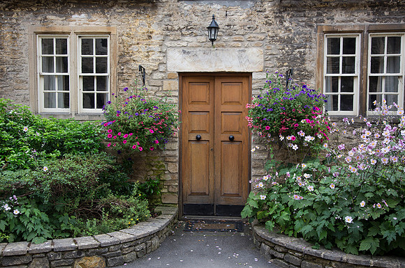 Door 2