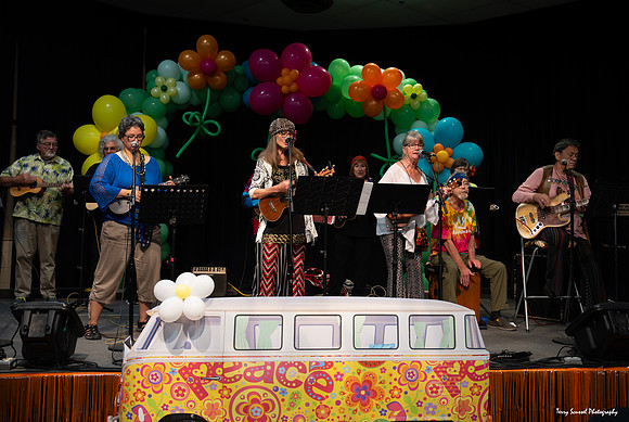 Marin Senior Info Fair 2024 - Tucker Spolter & Ukulele Jubille Group - 8 (Terry Scussel)