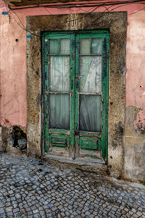 Alfama Door 3