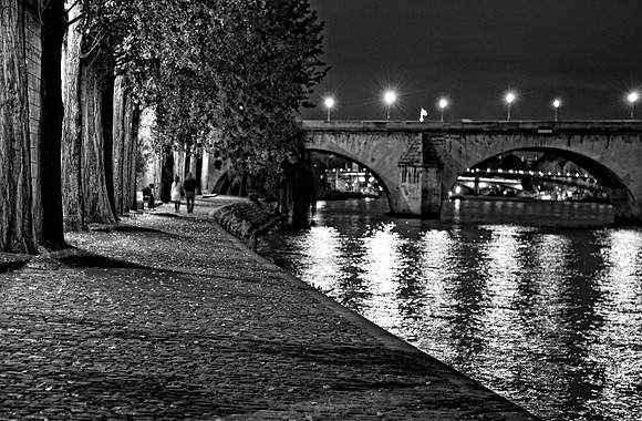 Evening Stroll on the Siene B&W