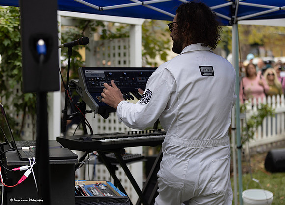 SR Porch Fest 2024 Crooked Stuff 15 (Terry Scussel)