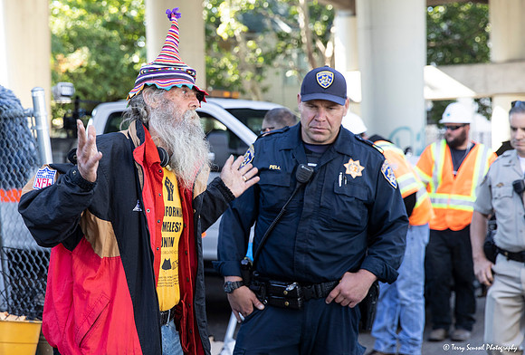 SanRafael Homeless Eviction 12 (Terry Scussel)