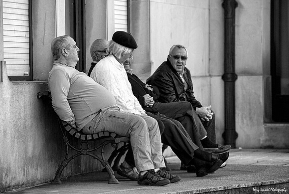 Relaxin' n Talkin' Luarca
