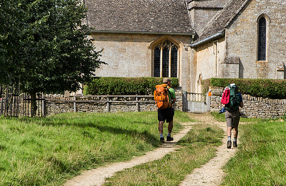 Cailfornia Hikers in Cotswolds 1